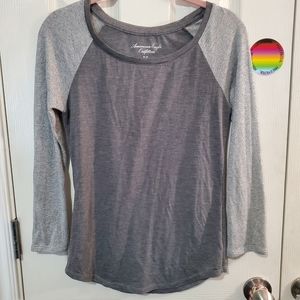 American Eagle Raglan Tee